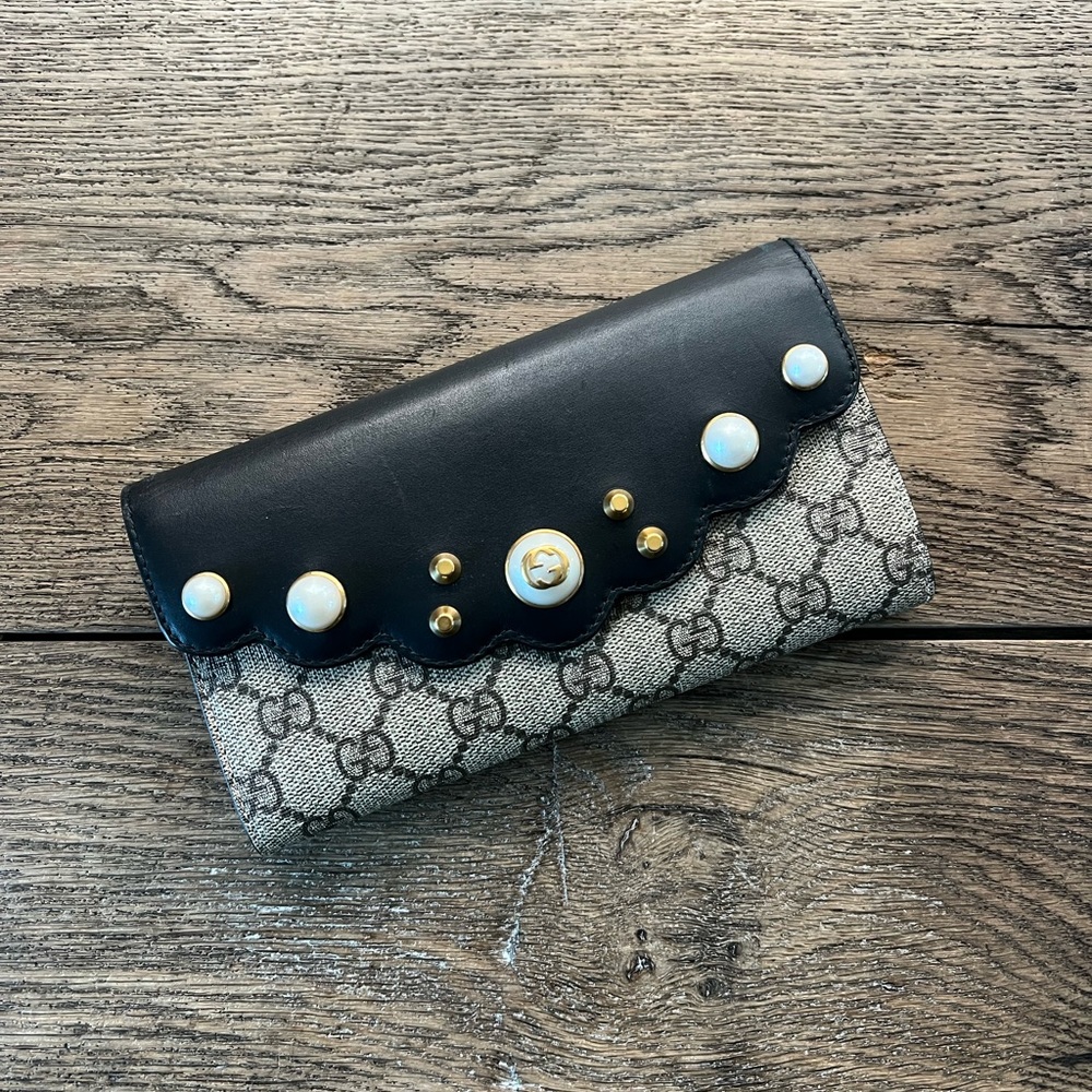 Gucci Pearly Peony Continental Wallet GG